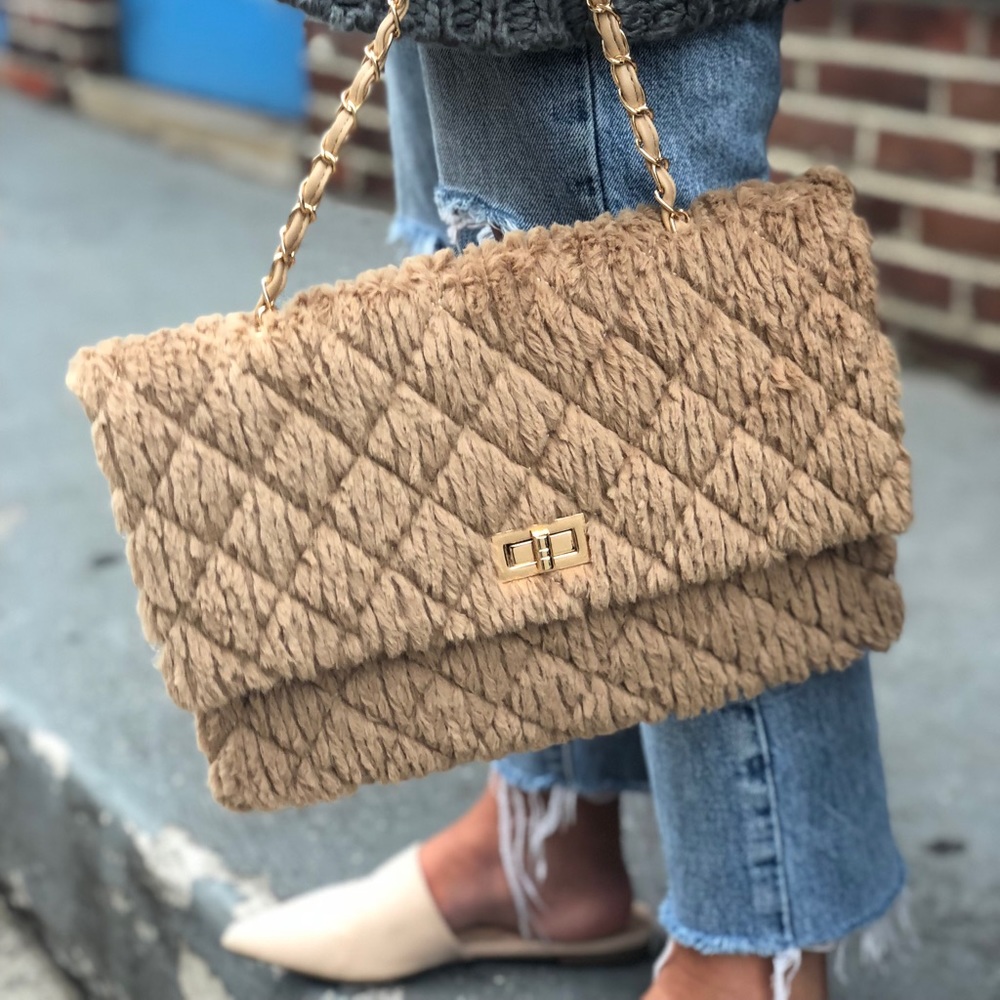 🆕Cecelia Taupe Teddy Faux Fur Handbag - Picture 3 of 8